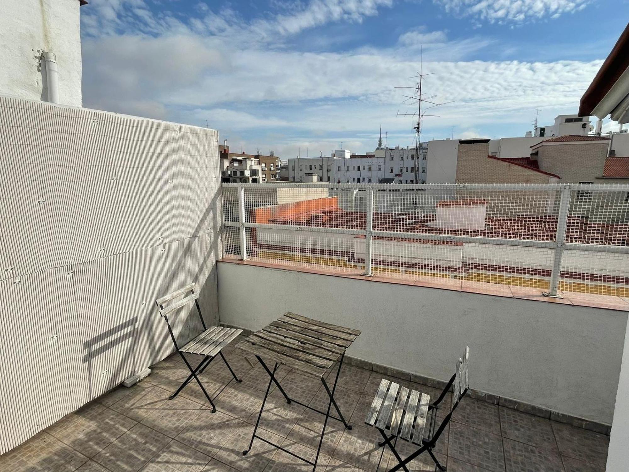 Habitación en casa particular Estudio Con Terraza Ibiza-retiro I Madrid